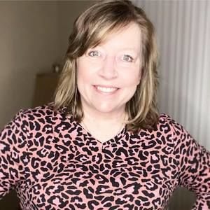 Meet your Posher, Robyn